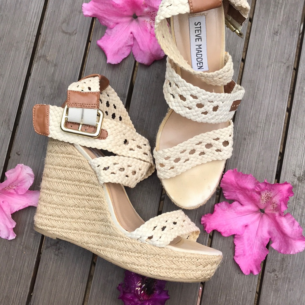 Steve Madden braided wedges